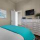 Cute luxurious condo - 2 minute walk to the beach! Destin - Photo 5