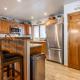 Newly updated 2 Bedroom plus Loft, 3 Full Bathrooms, Sleeps up to 8 people Steps to Free Shuttle, Mammoth Lakes - Fotografie 9
