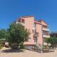 Apartments Marta, Seline