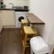 Modern, Quiet, Sleeps 10, Anfield, Tourists, Liverpool - Photo 5