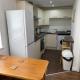 Modern, Quiet, Sleeps 10, Anfield, Tourists, Liverpool - Photo 3