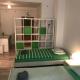 3 Bed Flat - Sleeps 6 - Smoking - Parking - Wifi, Praha - Fotografie 3