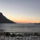 1 Bed Apt - Sleeps 2 - Free Parking - Sea View
