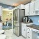 Pet-Friendly Maple Grove Gem with Private Yard!, Maple Grove (fotografie 9)