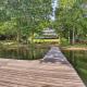 The B Haus Lakefront Retreat with Boat Ramp!, Pell City - Fotografie 2
