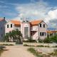 Apartments with parking space Jezera, Murter - 5121