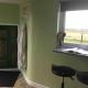Green Yurt with Hot Tub - Sleeps 3 Parking & WiFi, Turriff (fotografie 9)