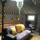 Green Yurt with Hot Tub - Sleeps 3 Parking & WiFi, Turriff (fotografie 7)