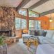 Lake Arrowhead Cabin with Mid-Century Charm!, Lake Arrowhead