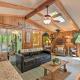 Smoky Mountain Cottage with Lanai and Mtn Views, Franklin