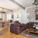 Dream Stay - Historical 3-Bedroom Apartment with Sauna & Fireplace, Tallinn (Foto 2)