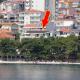 Apartments by the sea Makarska - 6666