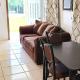 2 bedroom apartmen in the heart of west end!, Роатан (фото 3)