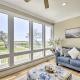 Waterfront Sunset Beach Escape with Golf View, Sunset Beach (zdjęcie 8)