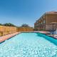 Days Inn & Suites by Wyndham Cleburne TX, Cleburne (fotografie 9)