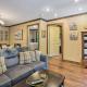 Coos Bay Cottage with Fireplace and BBQ Patio!, Coos Bay (photo 6)