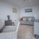Beach Court - 1 Bedroom Apartment - Saundersfoot - Photo 2