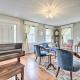 Charming Farmhouse with Pool and Fishing Pond!, Bolton (fotografie 3)