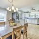 Charming Farmhouse with Pool and Fishing Pond!, Bolton (fotografie 8)