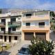 Apartments by the sea Stanici, Omis - 10305, Tice - Fotografie 1