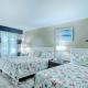 All-New, First Floor, Bunk Bed, Huge Pool, 70 inch TV, Tiki Bar! Sarasota - Photo 4