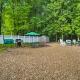 Jamestown Retreat with Hot Tub - Walk to Lake!, Hartstown (fotografie 3)