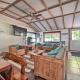 Jamestown Retreat with Hot Tub - Walk to Lake!, Hartstown (fotografie 5)
