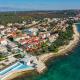 Apartments by the sea Petrcane, Zadar - 3274