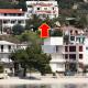 Apartments by the sea Igrane, Makarska - 5266
