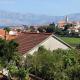 Apartments with parking space Postira, Brac - 5659