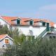 Apartments by the sea Mirca, Brac - 5655 Mirce - Foto 1