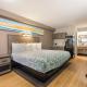 HomeTowne Studios by Red Roof Princeton - Ewing/ Lawrenceville, Trenton (photo 3)