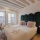 Mouzinho Luxury 3BR Flat l 5 min Walk to Ribeira by Lovelystay Porto - Photo 5