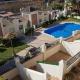 Stunning 2-Bed House in Nerja w. pool, a/c, garage - Foto 1