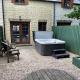 Cottage With Hot Tub in Pembrokeshire