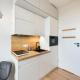 City Centre High Floor View Apartments by BookingHost, Varsavia - Foto 7