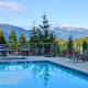 Top Floor Apartment with Pool and Hot Tub by Harmony Whistler, Whistler - Fotografie 3