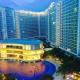 AZURE URBAN RESORT A3 near airport mall with Balcony wavepool, Manila - Foto 2