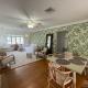 Hot tub, tiki bar, outdoor shower, near Intercoastal Waterway!, West Palm Beach