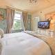 The Town House at Muntham- Luxury Holiday Home with Hot Tub Torquay - Photo 8