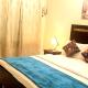 CALANGUTE BEACH VILLA # 3BHk # POOL # KITCHEN # 300MTS TO BEACH by GR Stays, カラングート - 写真 2