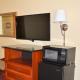 Buckeye Inn Express, Columbus (photo 5)