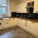 Victorian 3 BR main door flat, King size beds , large rooms Glasgow - Photo 7
