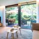 Home Six Troia