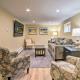 Cozy North Bend Getaway in Walkable Location!