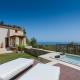 Ali Vafi's Villa - Heated Jacuzzi & Indoor Pool