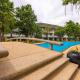 4 Bedroom Townhouse in Great Location! (BSS) Hua Hin - Photo 7