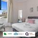DUPLEX - INVOICE and REDUCED PRICE only via SUNRISE SHORT LETS DUNDEE, 5 Bed Rooms, Amazing Views, Fully Equipped, Free Parking, WiFi, FAVOURITE for Groups & Businesses, Food, Bars, Shops, Library, River Views, Long Stays - Zdjęcie 4