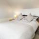 Oak Cottage, Clifton (photo 6)