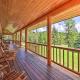 Waterfront Log Home with 95 Acres on Yaak River, Troy - Fotografie 2